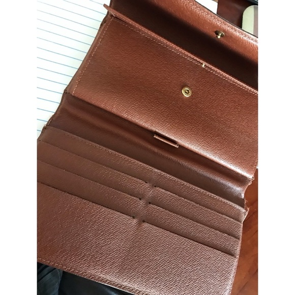 LOUIS VUITTON- 💯AUTHENTIC Monogram Porte Tresor Wallet - Picture 6 of 16